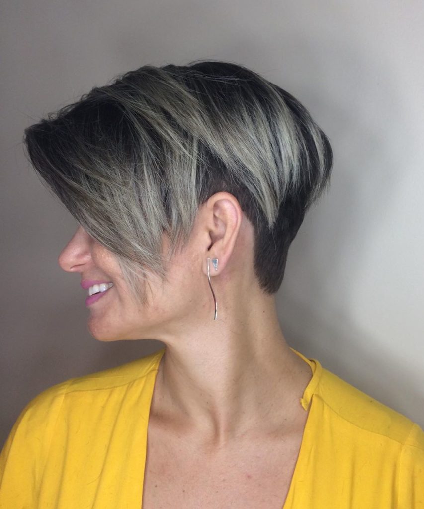 pixie hairstyles for women over 40