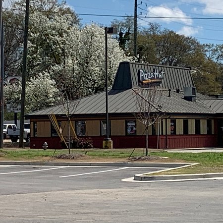 pizza hut gainesville ga