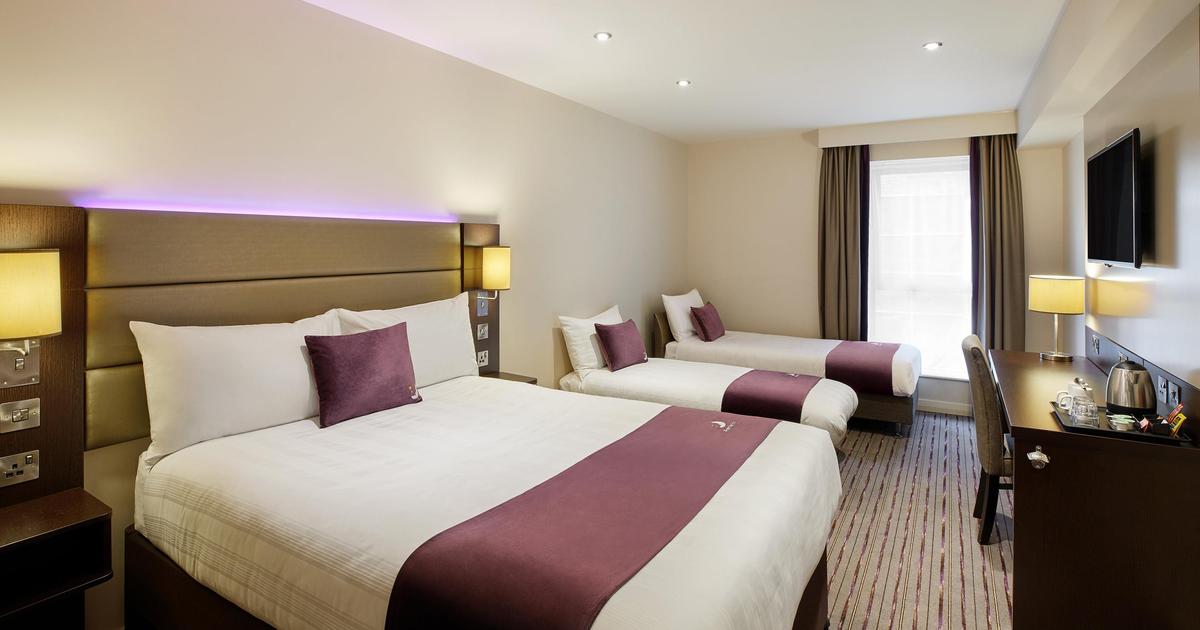 premier inn edinburgh city centre princes street edinburgh uk