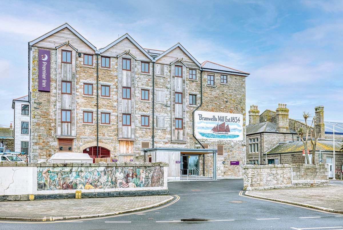 premier inn penzance reviews