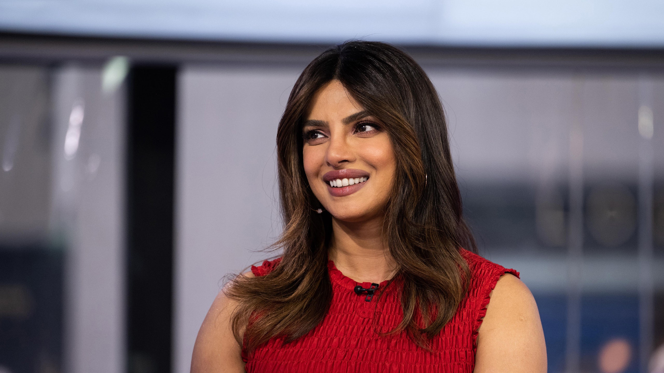 priyanka chopra hd images