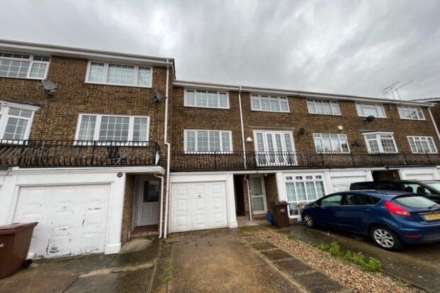 property to rent rainham kent