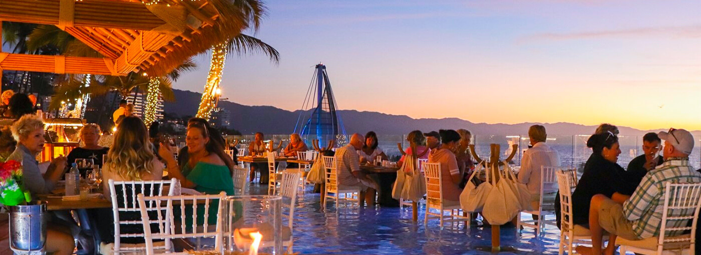 puerto vallarta best seafood restaurant