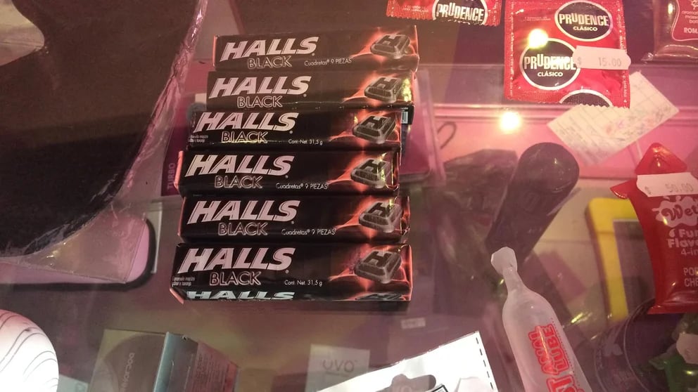 que significan las halls negras