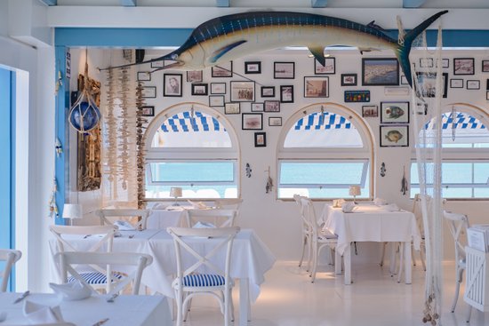 restaurante bar rompeolas