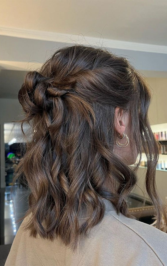 shoulder length half up hairstyles