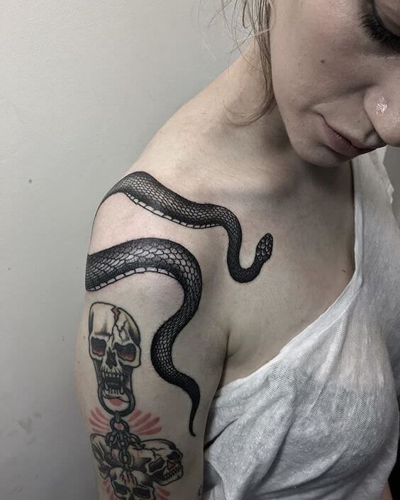 shoulder snake tattoo