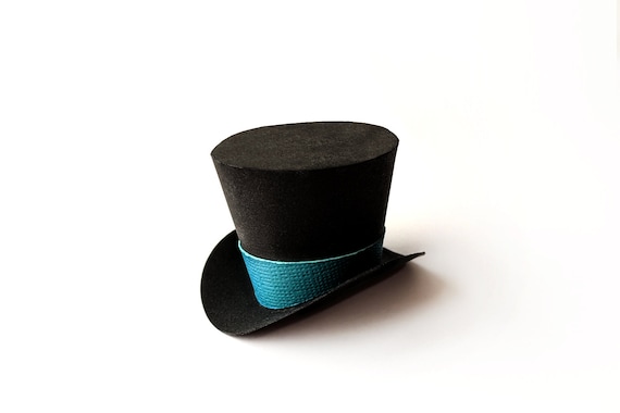 small top hat