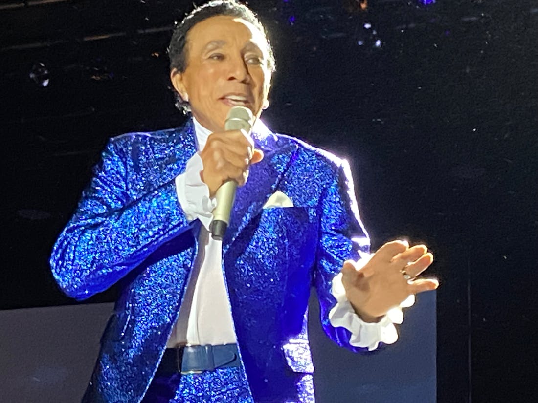 smokey robinson grand casino