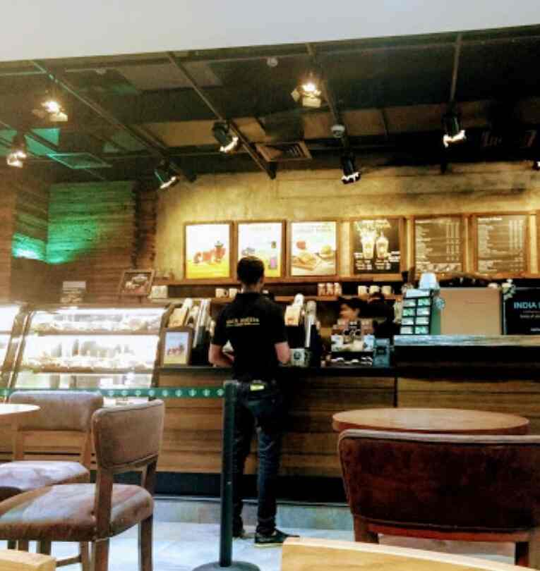 starbucks khar west