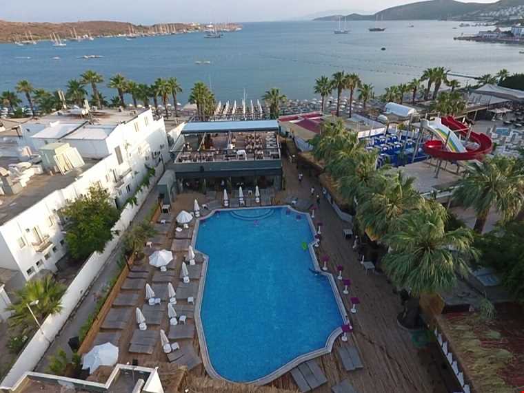 sun beach resort hotel bodrum telefon