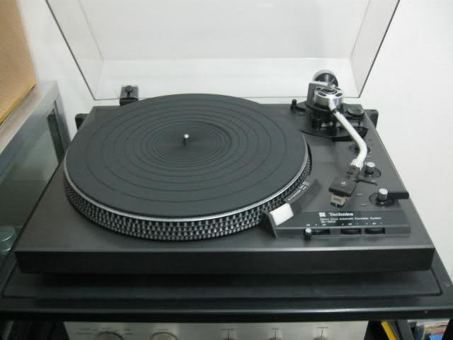 technics sl 1900