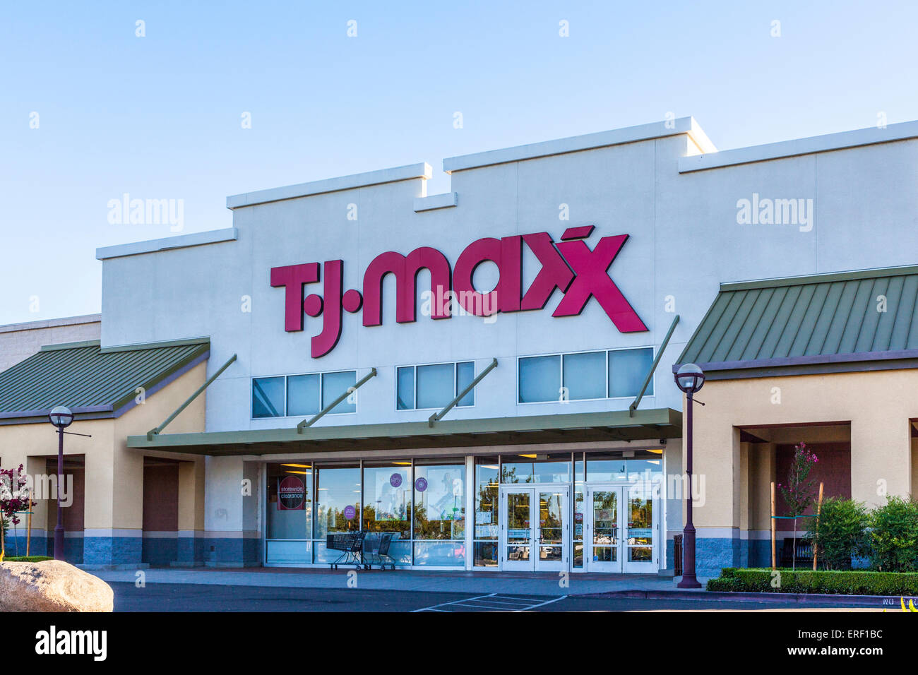 t.j. maxx modesto