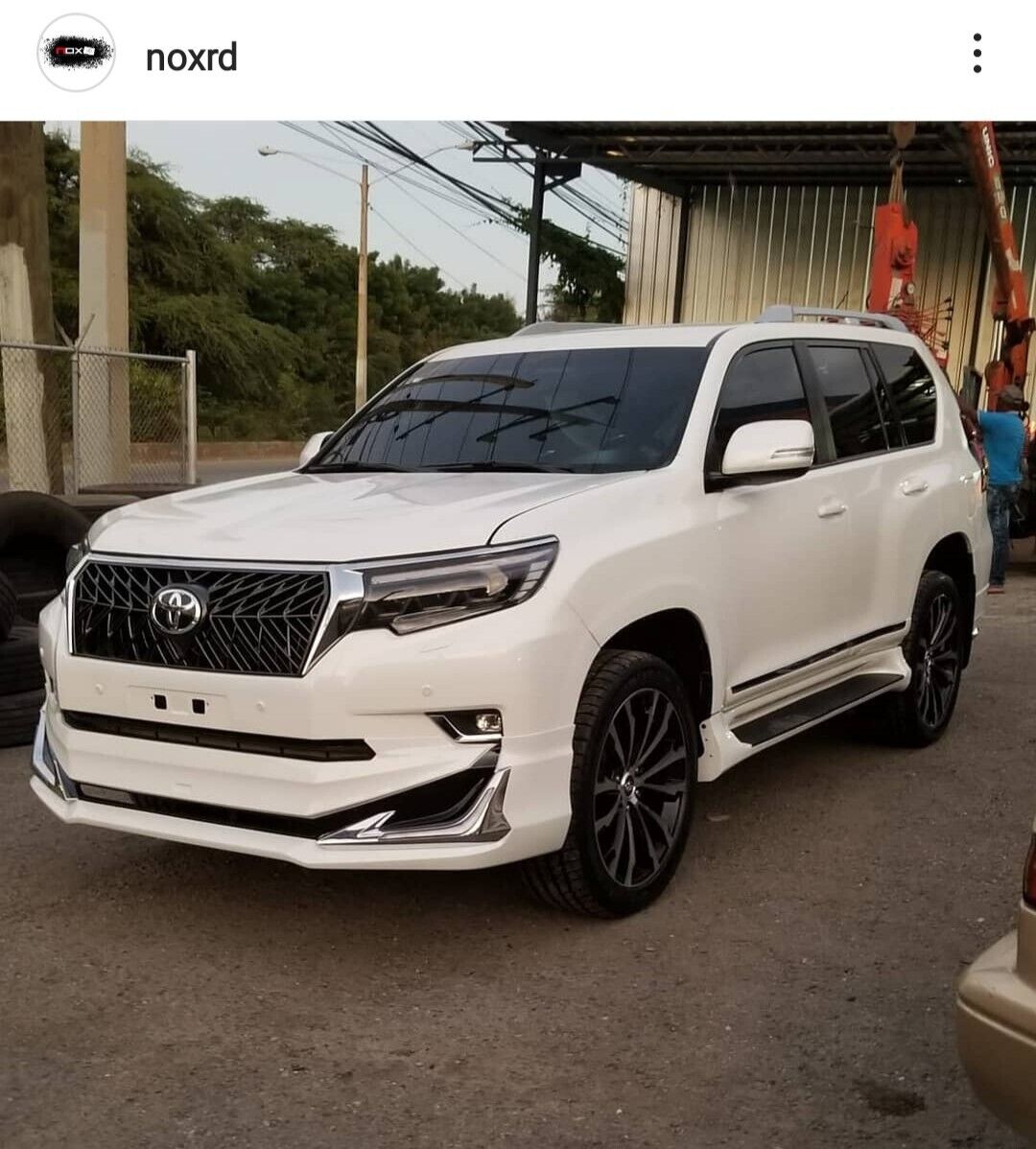 toyota land cruiser prado trd 2019