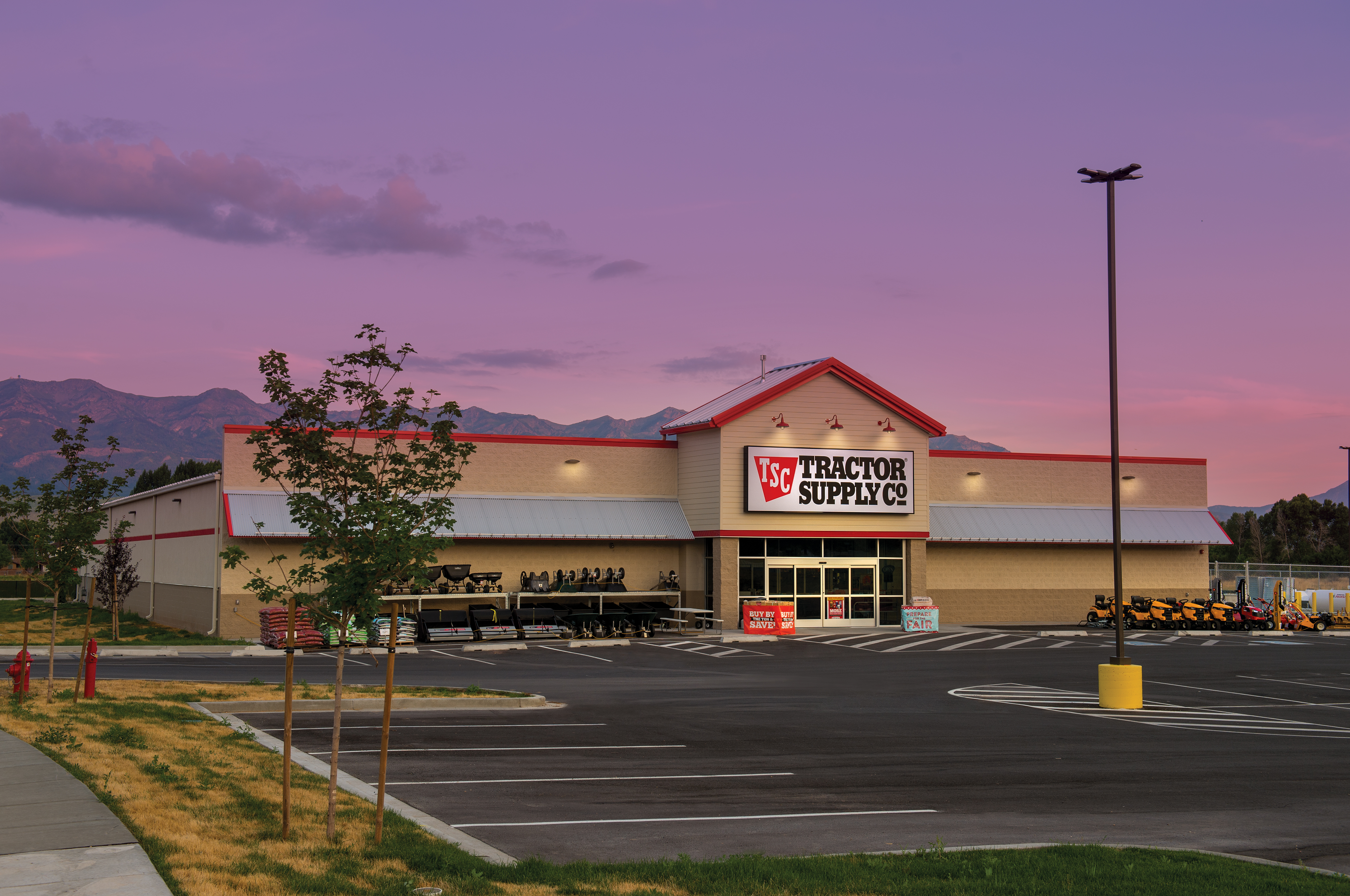 tractor supply near me