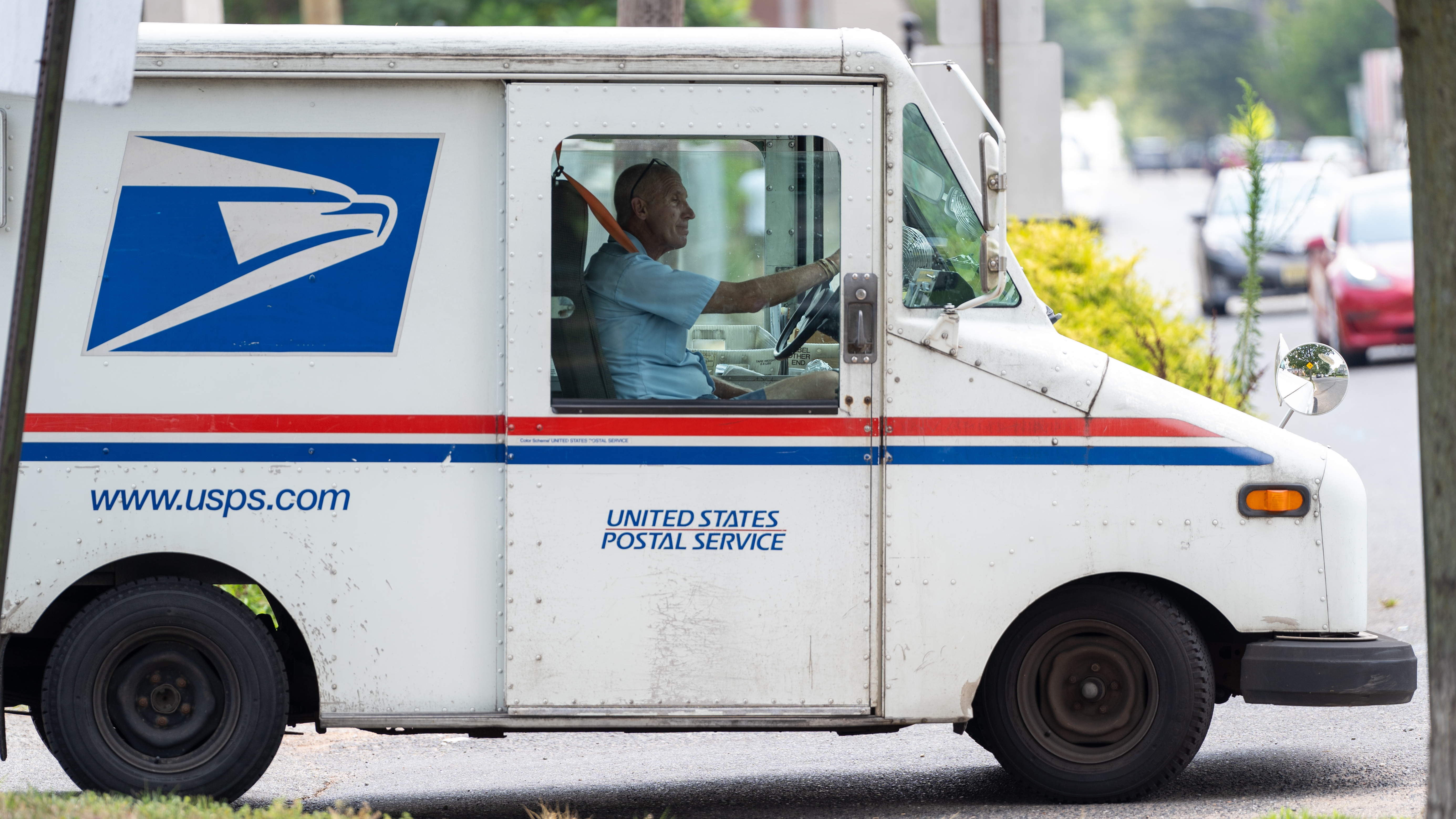 usps today open