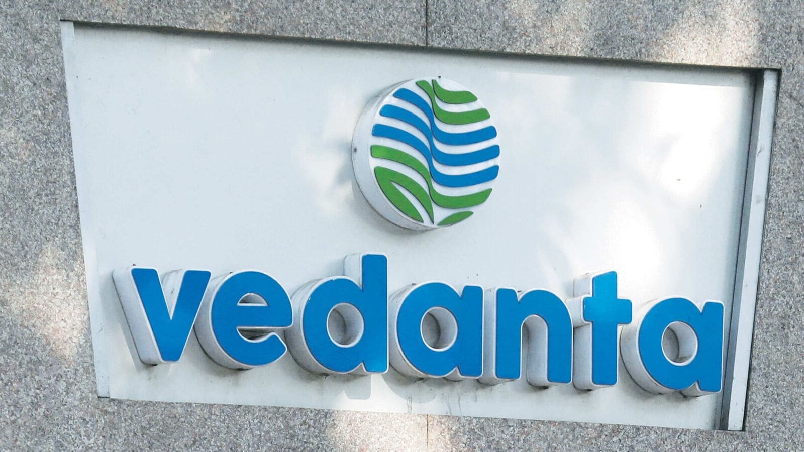 vedanta dividend declared