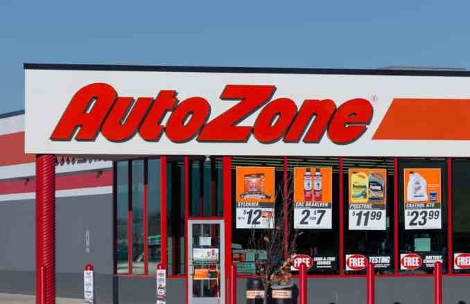 what time does autozone open