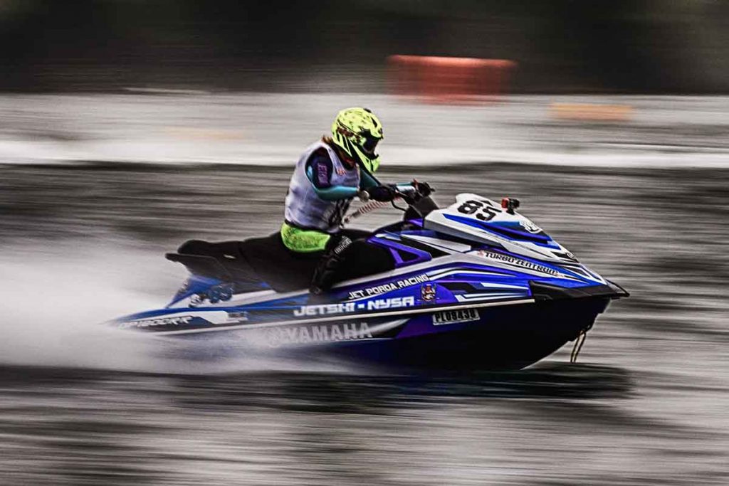 yamaha waverunner top speed